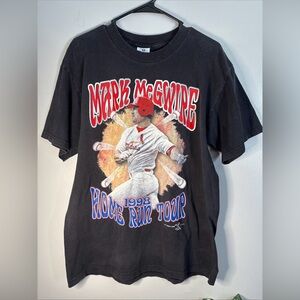Vintage 1998 St Louis Cardinals Mark McGwire Home Run Tour MLB Tee Mens Large